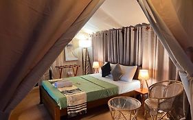 At One - Glamping