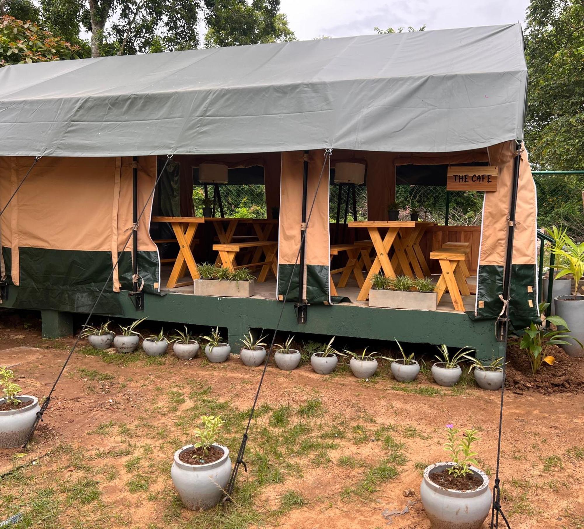 At One - Glamping Hotel Rekawa Exterior photo