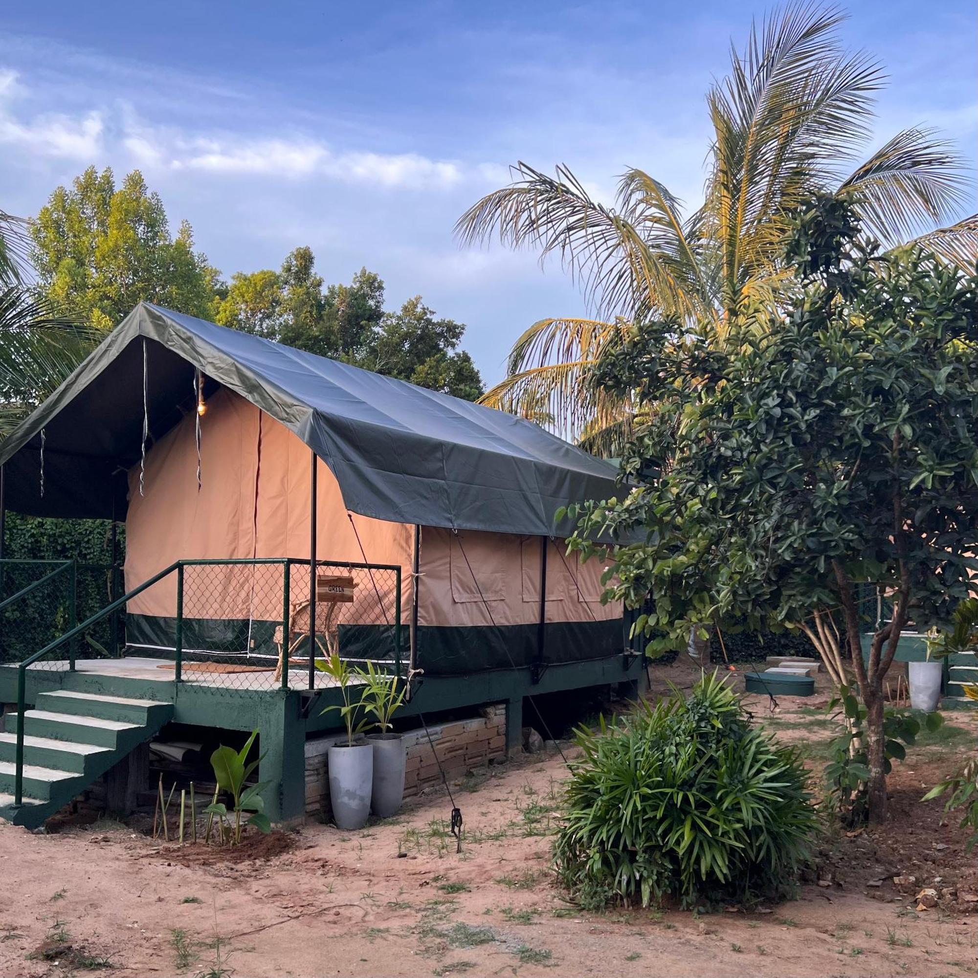 At One - Glamping Hotel Rekawa Exterior photo