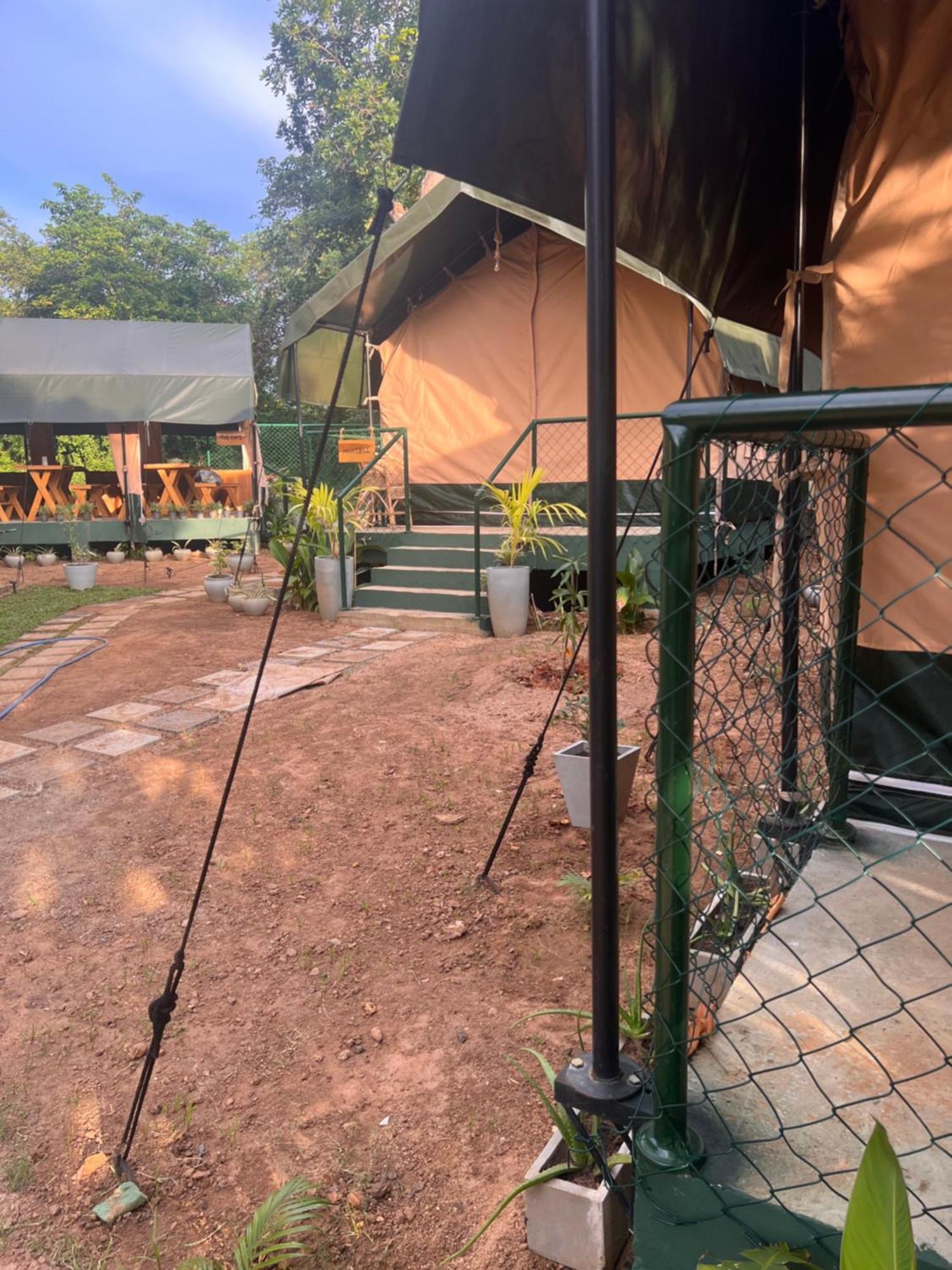 At One - Glamping Hotel Rekawa Exterior photo