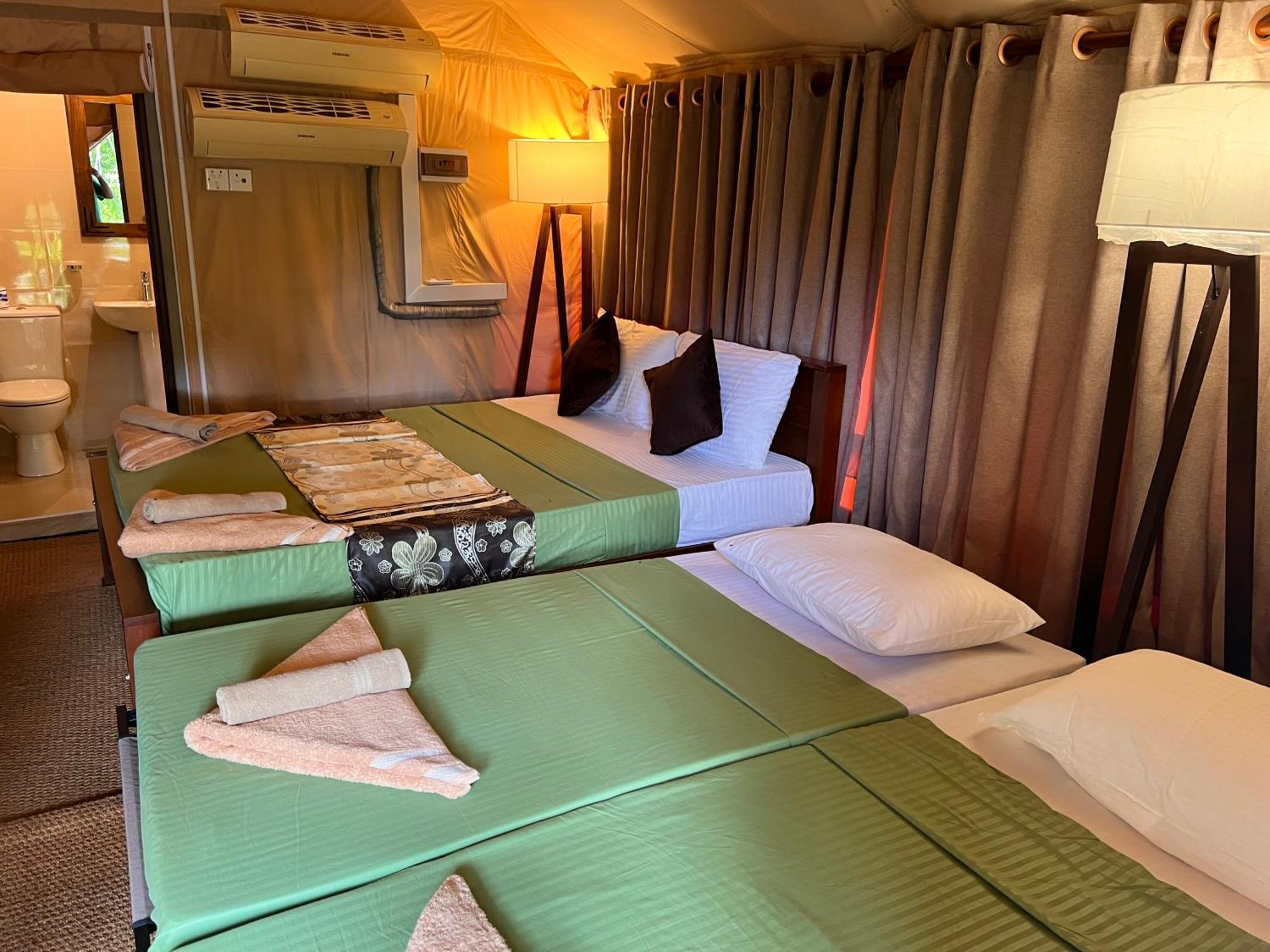 At One - Glamping Hotel Rekawa Exterior photo